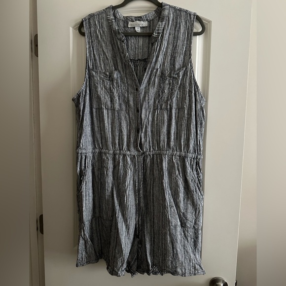 Kelly Renee Romper - Picture 1 of 2